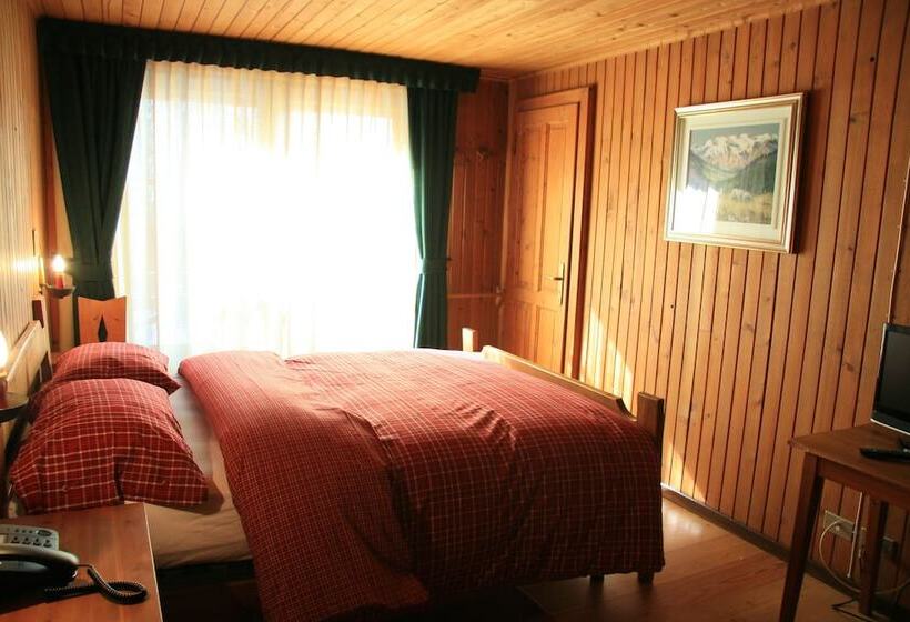 هتل Albergo Villa Anna Maria