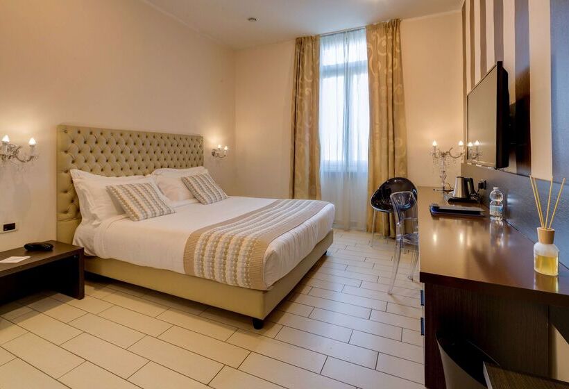 Szálloda Best Western Plus Royal Superga