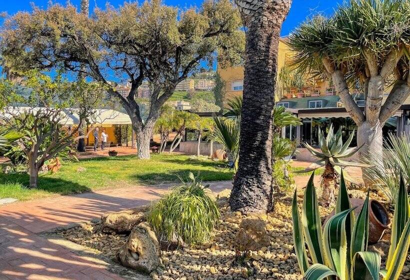 Fotos del hotel Colleverde Park:  23