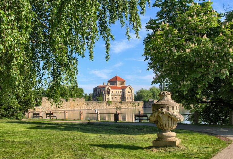 فندق Kristály Imperial