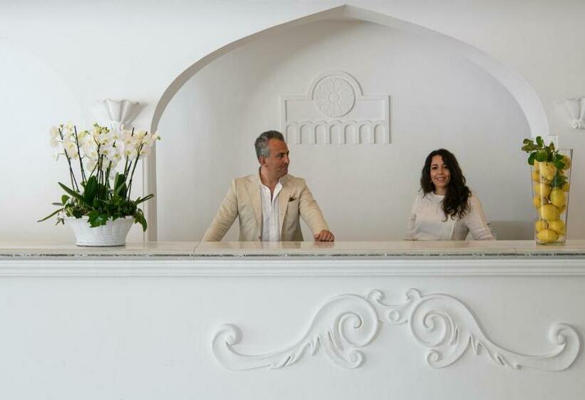 هتل La Residenza Capri