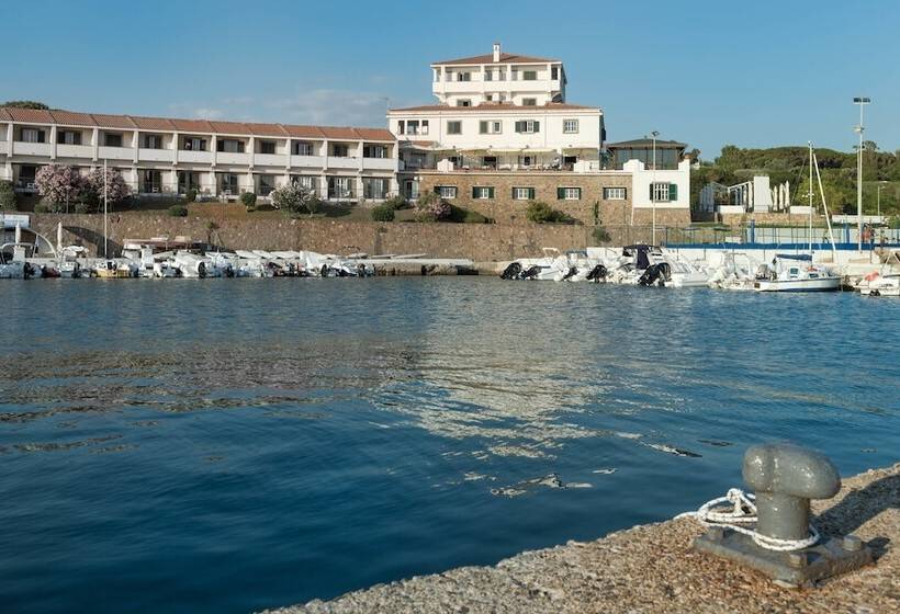 هتل Mercure Civitavecchia Sunbay Park