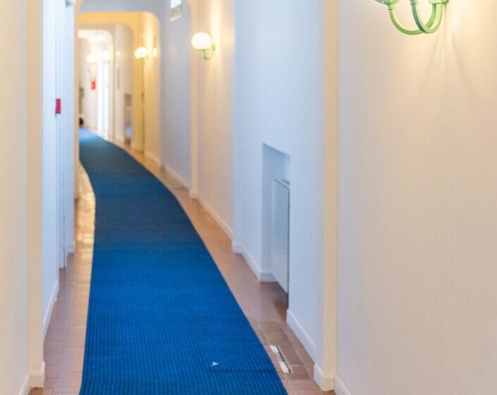 هتل Mercure Civitavecchia Sunbay Park