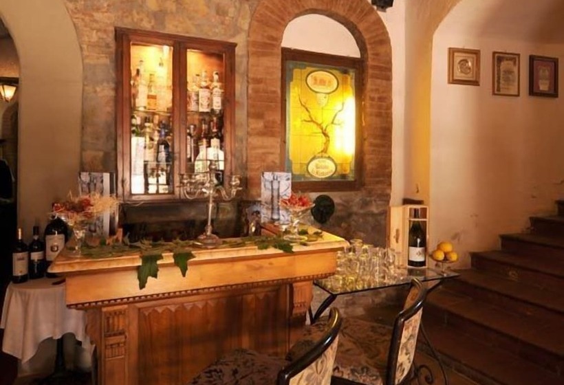 فندق Relais La Fattoria