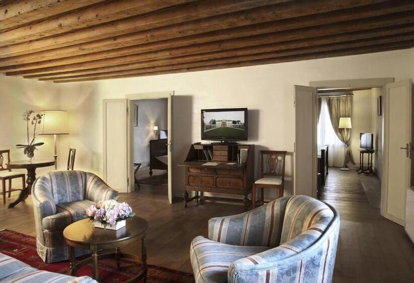 فندق Villa Cornér Della Regina