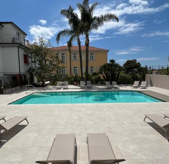 هتل Villa Elisa & Spa