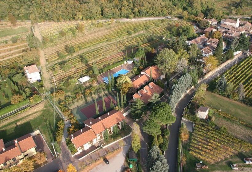هتل Villa Felcaro   Relais, Lodge & Restaurant