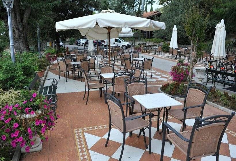 هتل Villa Felcaro   Relais, Lodge & Restaurant
