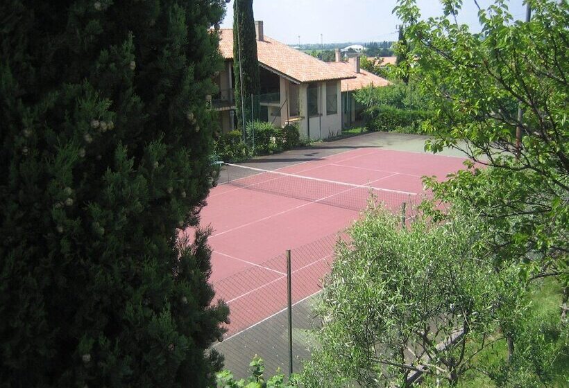 هتل Villa Felcaro   Relais, Lodge & Restaurant