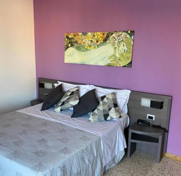 Gfh Hotel Spiaggia D Oro