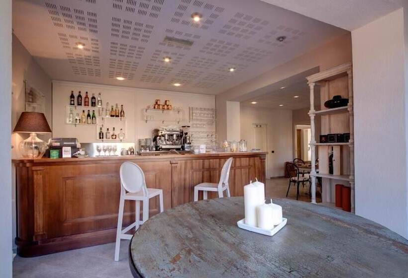 فندق Albergo Ristorante Ai Tardì