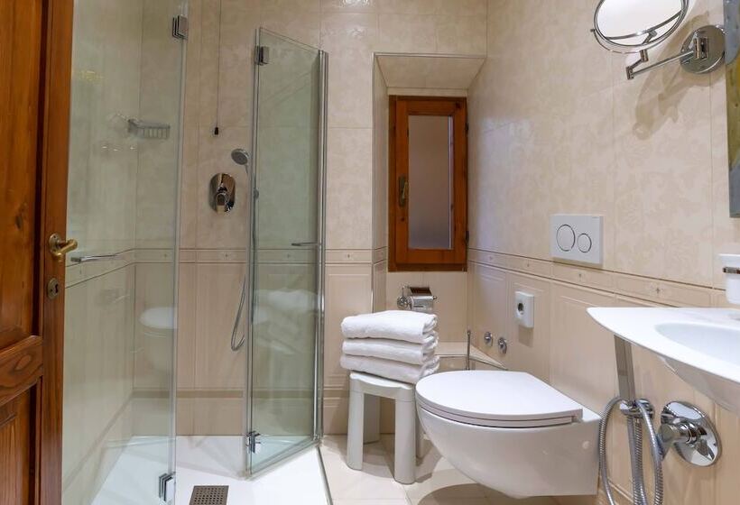 Fotos del hotel Alba Palace:  30