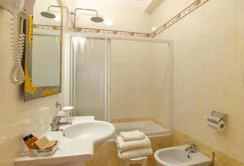 Fotos del hotel Alba Palace:  13