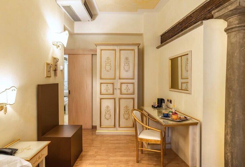 Fotos del hotel Alba Palace:  37