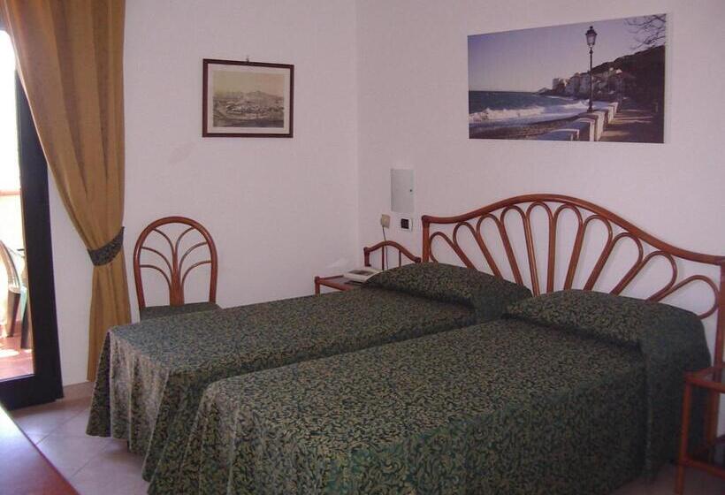فندق Albergo Le Briciole