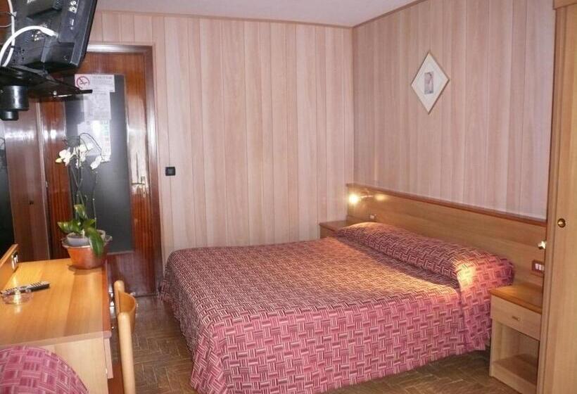 Hotel Albergo Panice