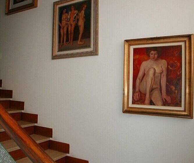 هتل Apollonia