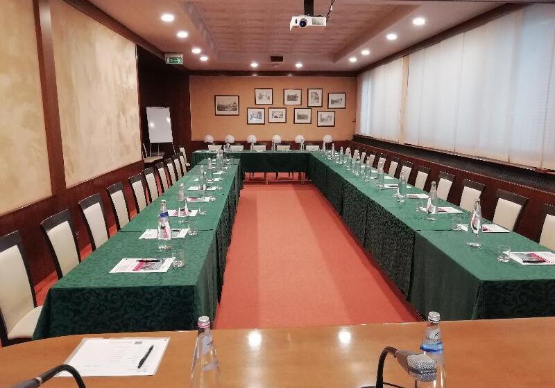 هتل Best Western Gorizia Palace