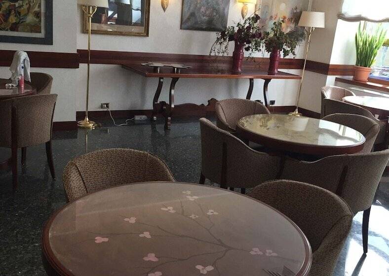 Fotos del hotel Bristol:  17