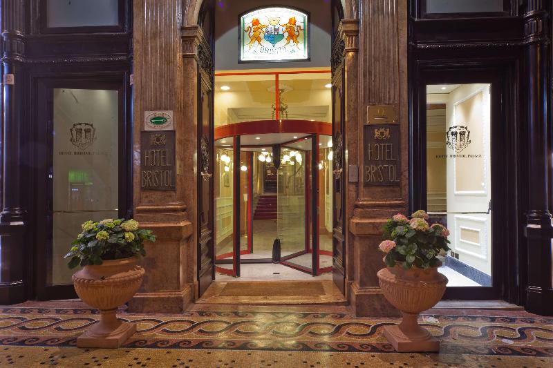 هتل Bristol Palace