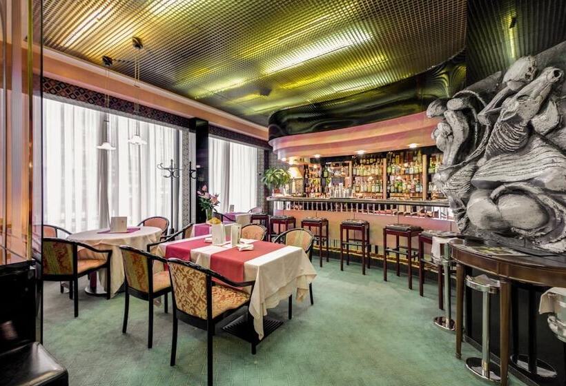 Fotos del hotel Brunelleschi:  9