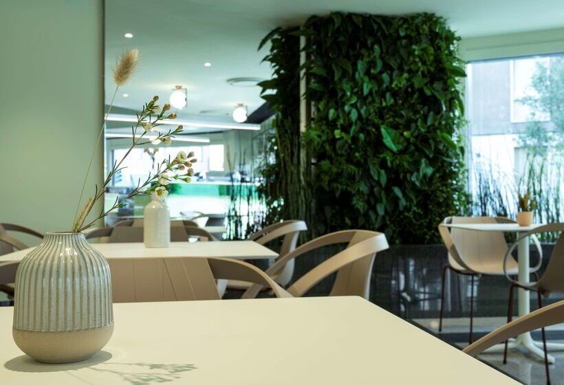 Fotos del hotel Antares  Concorde, Signature Collection:  51