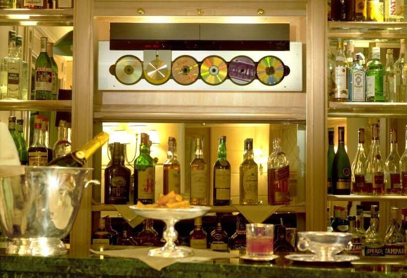 Fotos del hotel Capitol Milano:  10