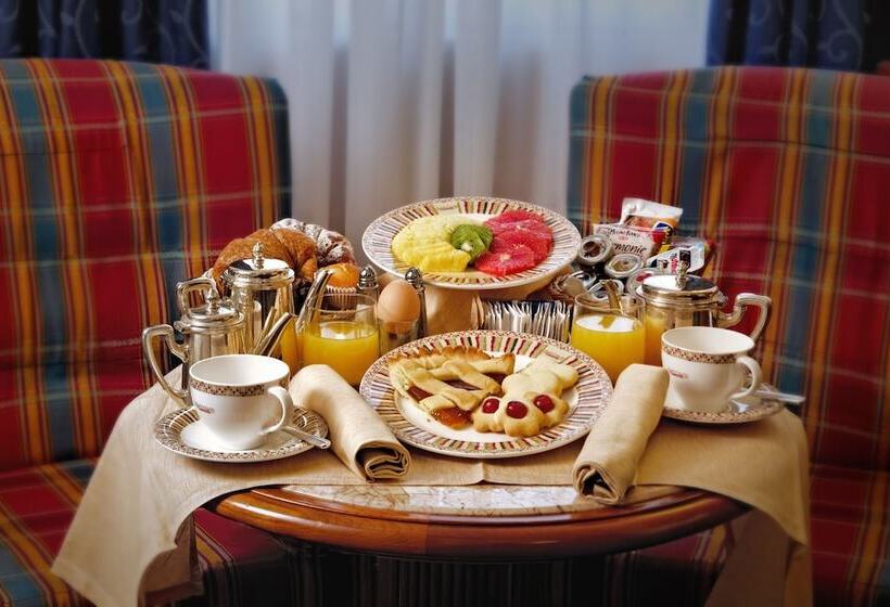 Fotos del hotel Capitol Milano:  11