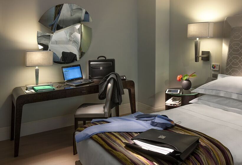 Fotos del hotel Cavour:  11