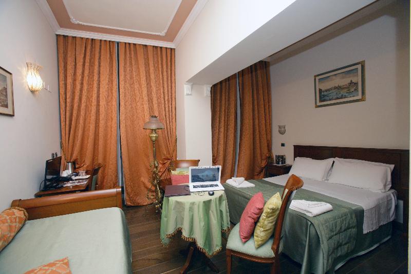 هتل Domus Florentiae