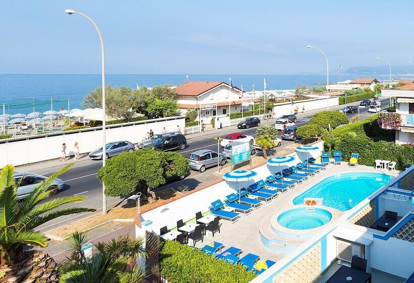هتل Eco Del Mare