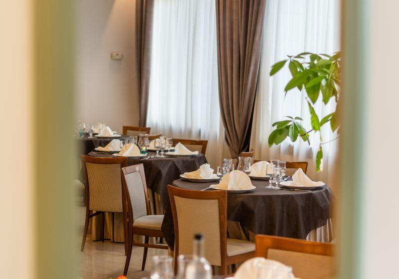 Fotos del hotel Europa Palace:  34