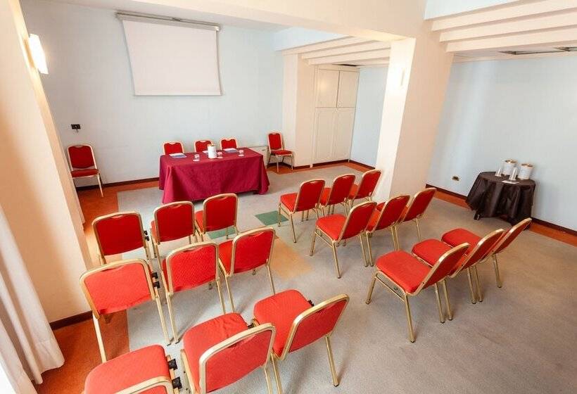 Fotos del hotel Europa Palace:  14