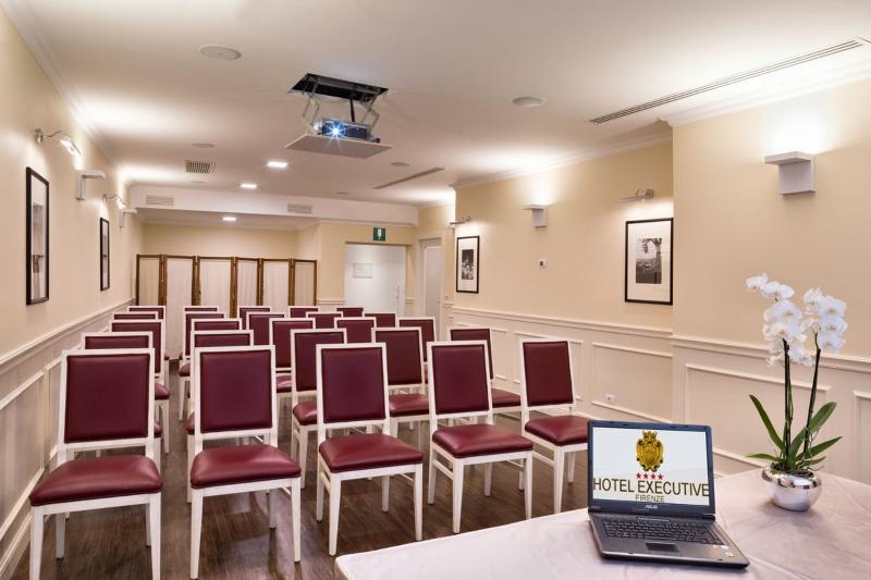 Fotos del hotel Executive:  12