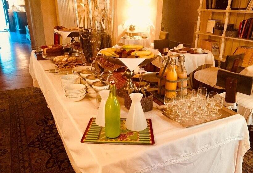 Fotos del hotel J And J Historic House:  9