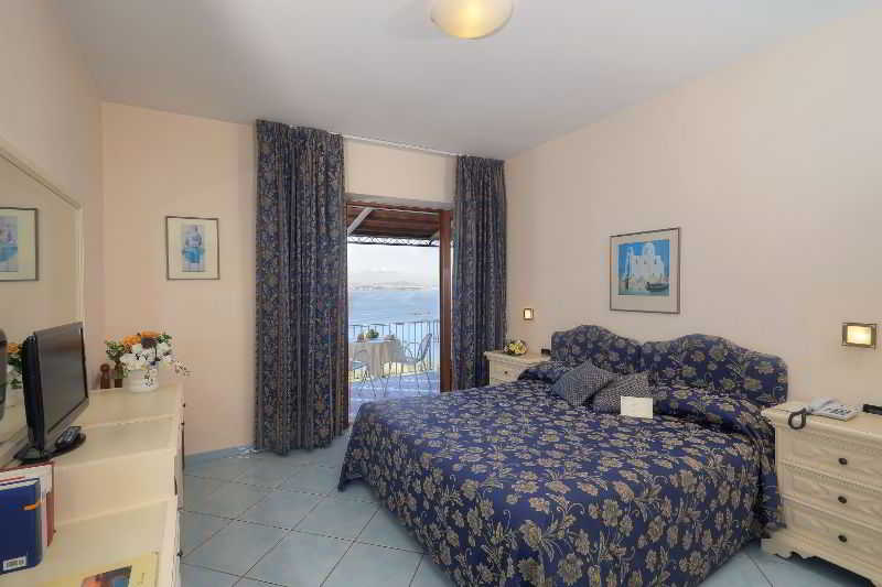 هتل Le Querce Resort Sea Thermae & Spa