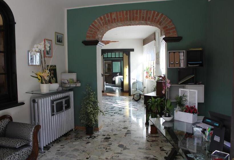 호텔 Locanda Ponte Rosa