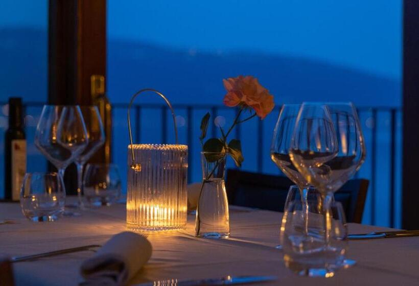 בית מלון כפרי Meandro   Lake View