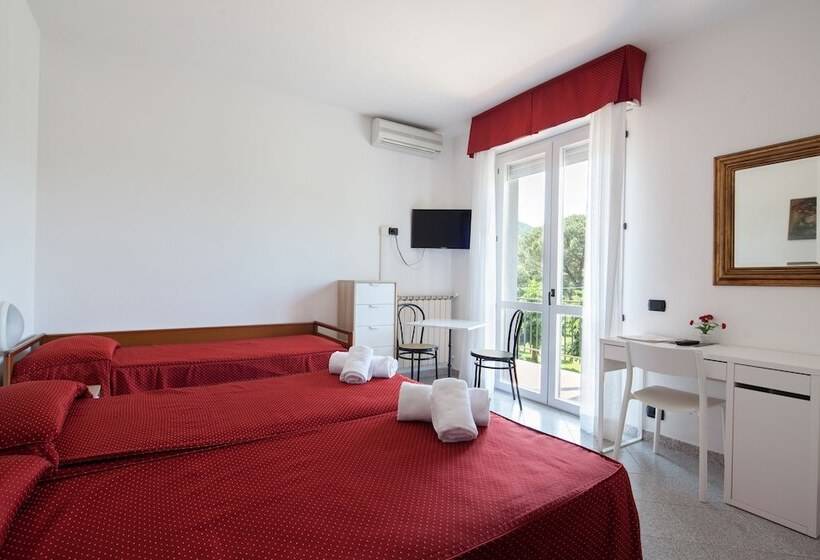 Fotos del hotel Nella:  2