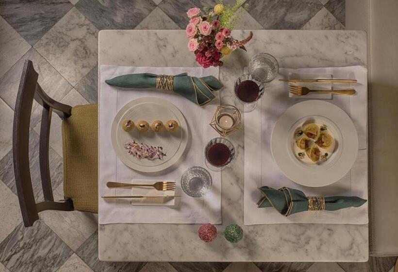 Fotos del hotel Nh Collection Firenze Porta Rossa:  102