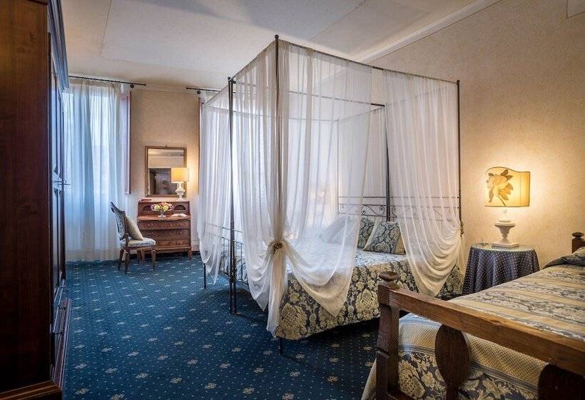 Fotos del hotel Palazzo Dal Borgo:  41