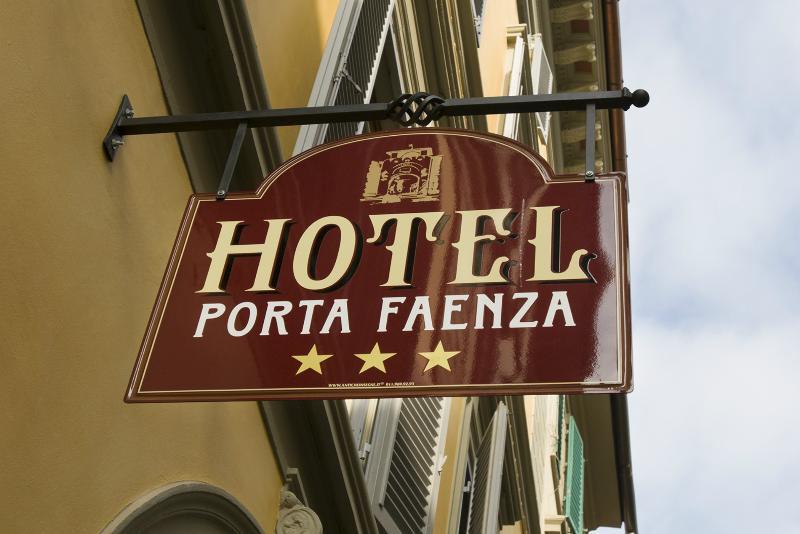 Fotos del hotel Porta Faenza:  23