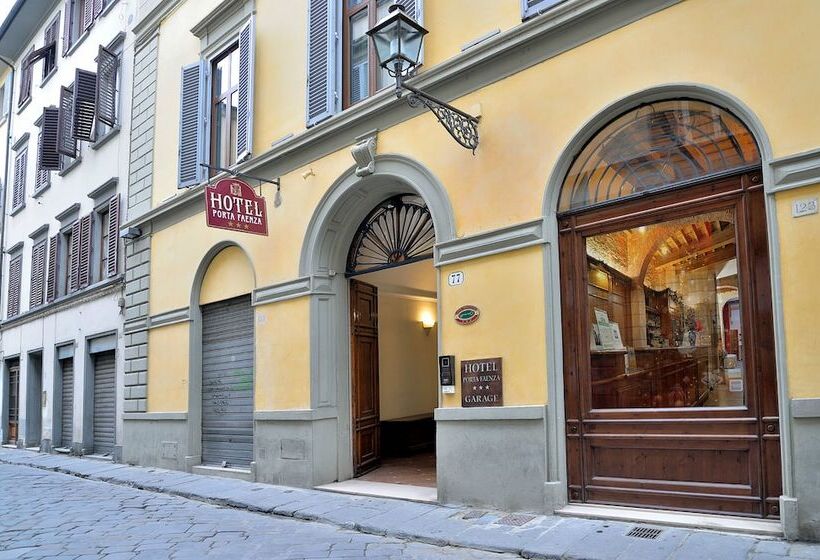 Fotos del hotel Porta Faenza:  52