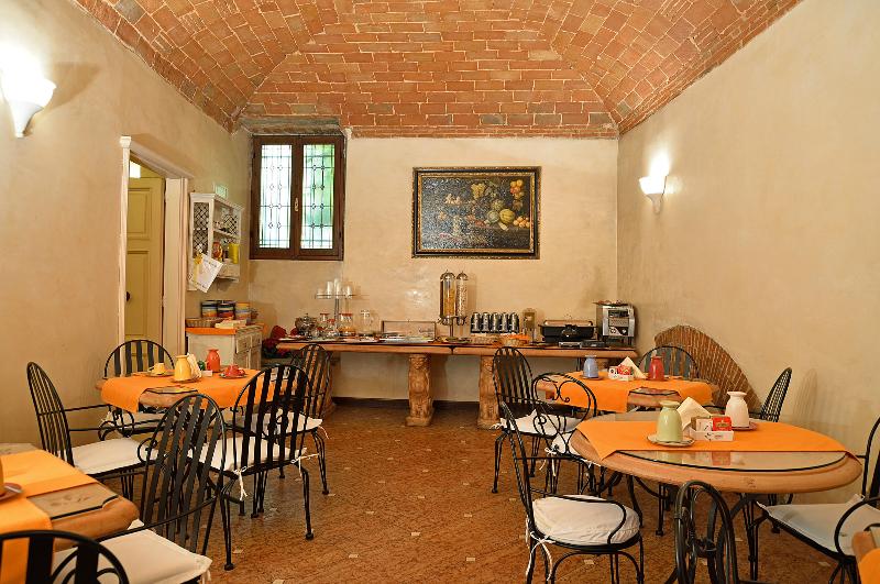 Fotos del hotel Porta Faenza:  46