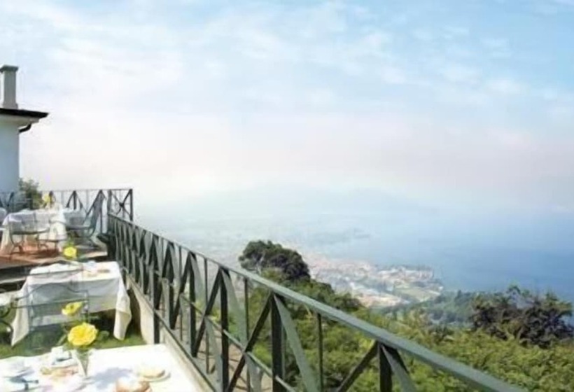 ホテル Relais I Due Roccoli