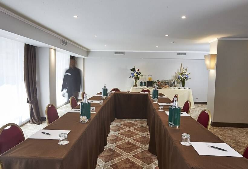 Fotos del hotel Sina De La Ville:  37