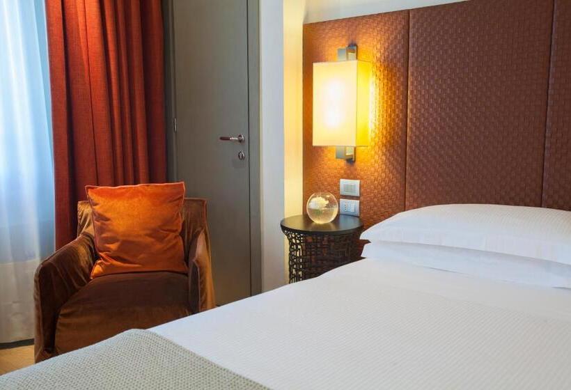 Fotos del hotel Starhotels Michelangelo Florence:  4