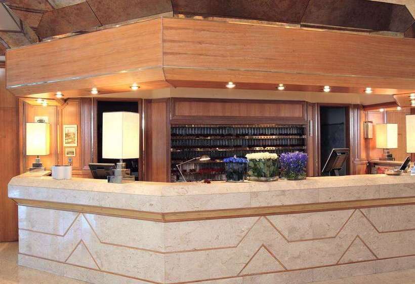 Fotos del hotel Starhotels President:  33