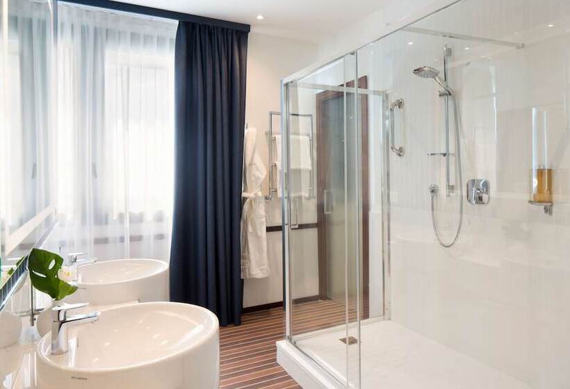 Fotos del hotel Starhotels President:  12