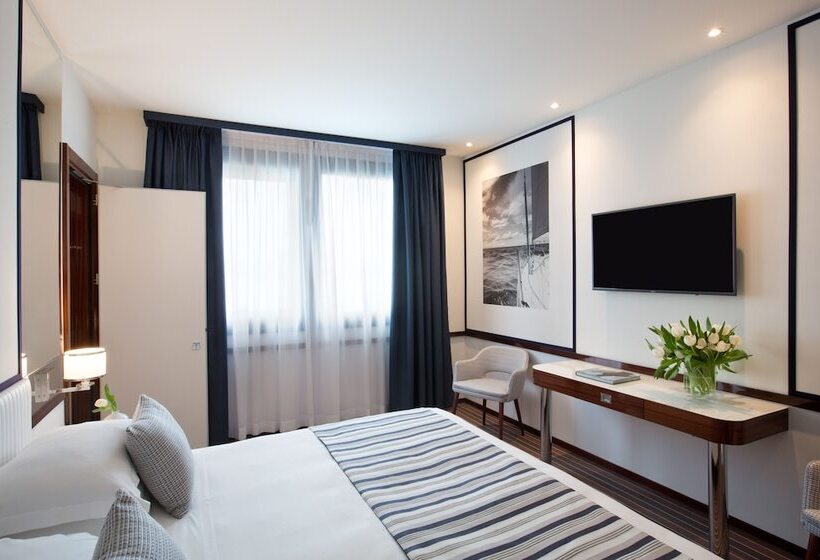 Fotos del hotel Starhotels President:  8
